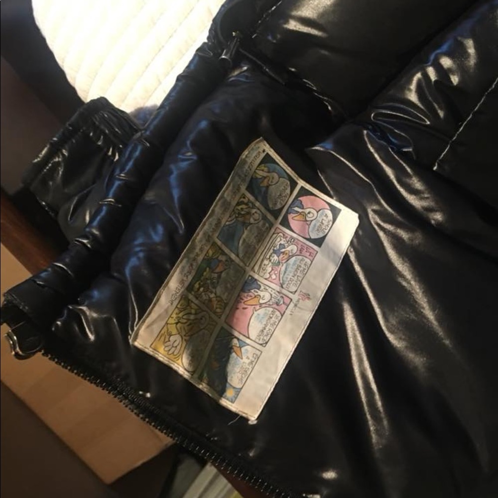 Boys Moncler Jacket Size 8 - Picture 4 of 7